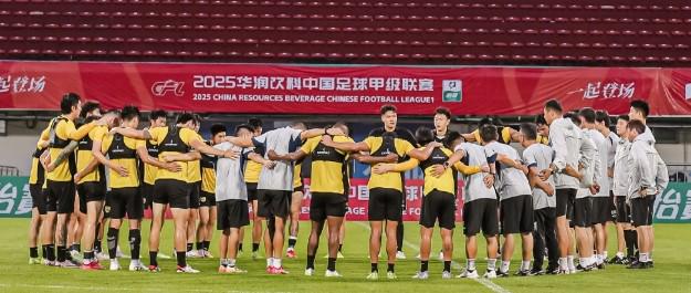 2023年独行侠外线三分命中率飙升成为赢球关键因素